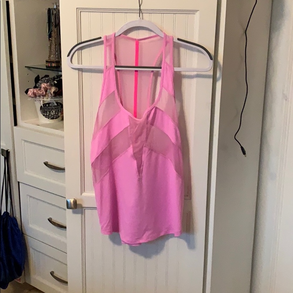 Lululemon tank size 4.